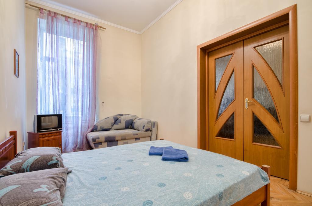 Leogrand Apartments Teodora 3 Лвив Екстериор снимка